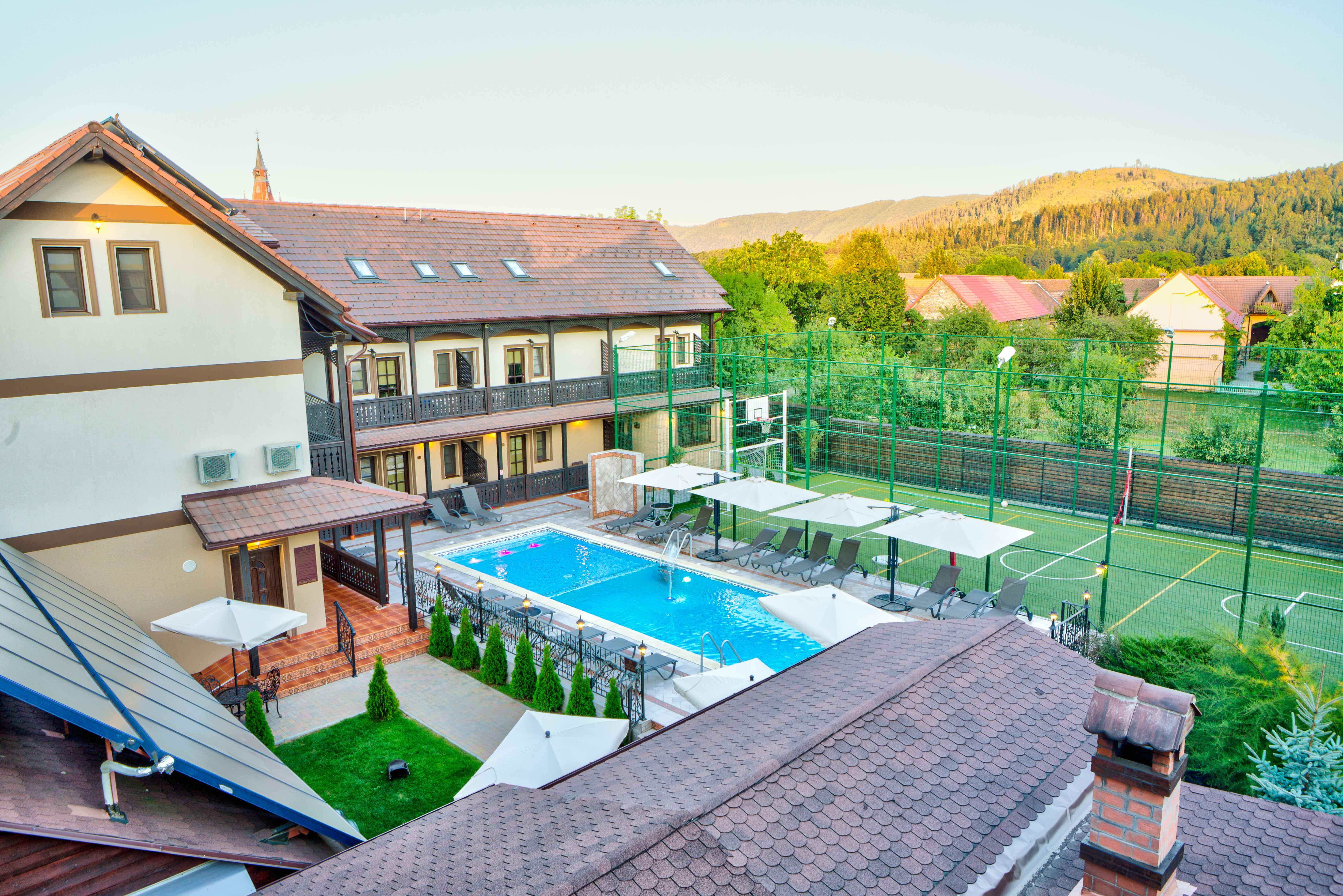 Conacul Ambient Hotel Cristian  Buitenkant foto
