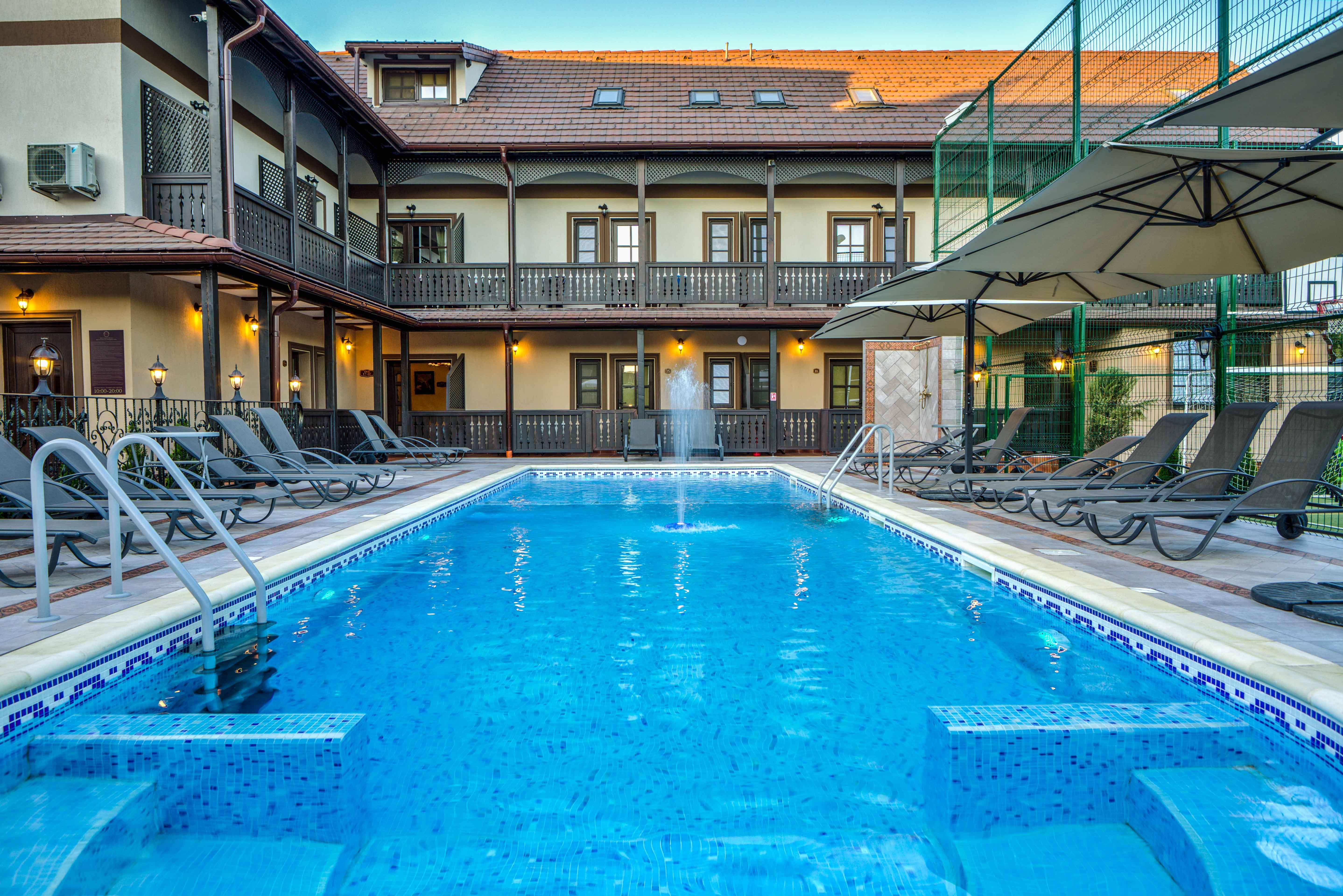 Conacul Ambient Hotel Cristian  Buitenkant foto