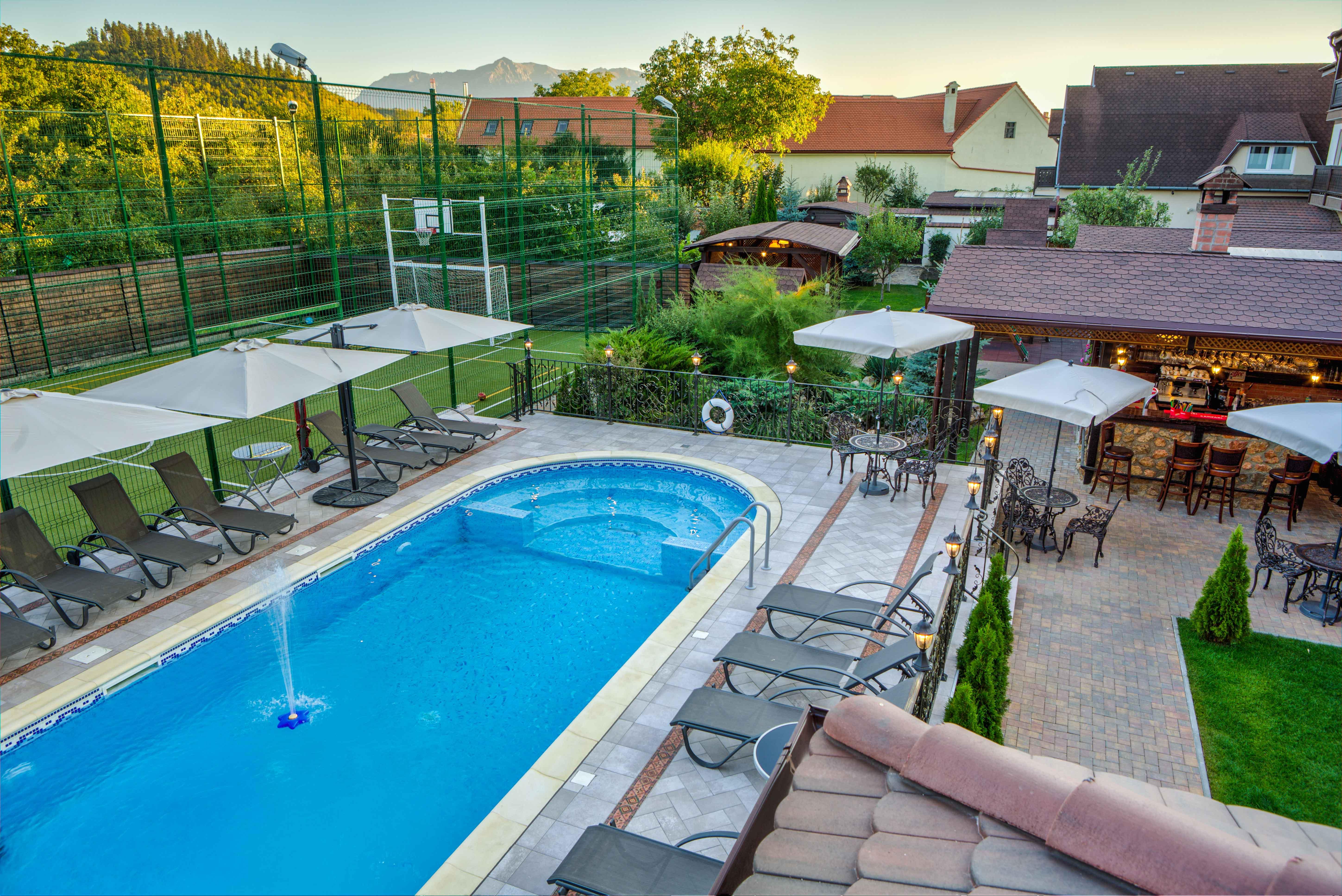 Conacul Ambient Hotel Cristian  Buitenkant foto